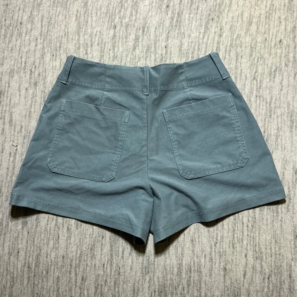 Athleta Trekkie North Shorts Blue Gray Hiking Outdoor Travel Women Size 8